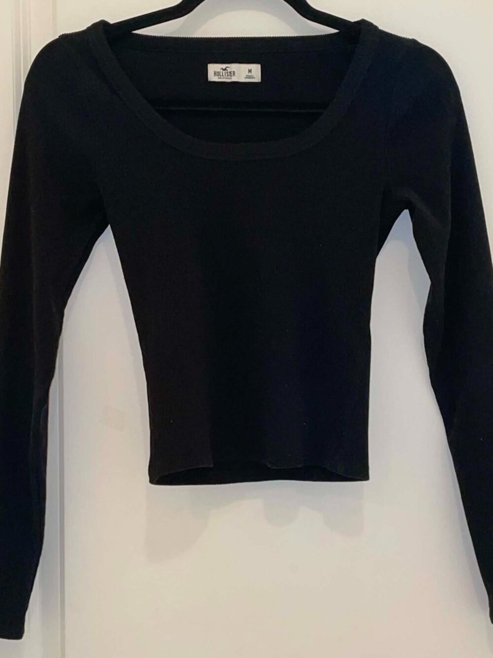 HOLLISTER Women’s Black Long Sleeve Shirt, Size M
